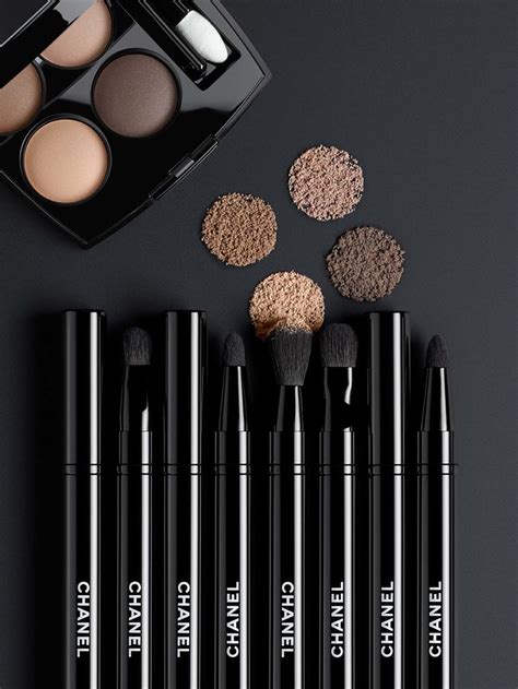 chanel brush set uk|chanel retractable eyeshadow brush.